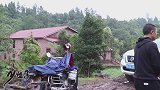 露天厨房大铁锅，农村坝坝宴丰盛又热闹，四娃说吃的就是气氛