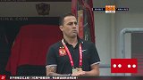 于汉超主罚恒大角球被解围 郑智无人看防平抽“冲天炮”