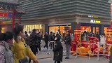 只要你不尴尬尴尬的就是路人