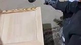 师傅确实有两把刷子，凳子直接升值百倍