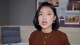 初春不知如何穿搭，现在流行这牛仔裤+羊羔毛外套，洋气又时髦