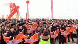 【新疆】冬捕节抢鱼纳福！一条头鱼卖出38.8888万元