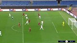 第83分钟罗马球员扎莱夫斯基射门 - 打偏