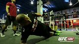 UFC-15年-UFC Fight Night 67倒计时：阿尔维斯的必胜终极任务-专题