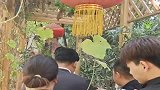 大衣哥大衣嫂两人没文化，活得比谁都明白，人生需要的真不多！