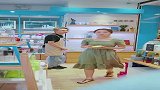老同学光临小店，当然要好好招待了！