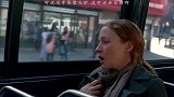 自燃还是头次听说，冬天就不用靠暖炉了吧！