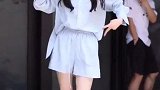 小姐姐又出来尬舞啦