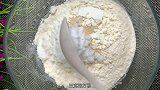这样做蒸发糕，蓬松宣软超好吃，看了就会