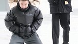 这男朋友太不合格了，背错人了都不知道？