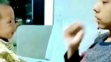 剪刀石头布父子局，儿子这巴掌多少带点私人恩怨
