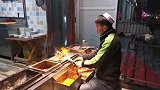兰州的寒冬腊月，最适合吃街头烤羊肉串啦！