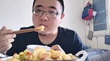 脆皮玉子豆腐，外酥里嫩，香甜味美，下饭助手，吃完还想吃