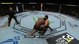 UFC超新星强尼-沃克惨遭滑铁卢 上来就被对手一顿暴揍！