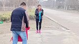 八戒背媳妇背错了