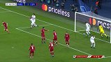 入场2分钟巴黎再破门 边裁示意越位进球无效