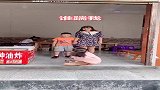 机智丫头，这表演厉害了，得来全不费功夫！