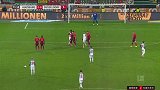 第72分钟奥格斯堡球员菲利普·马克斯进球 奥格斯堡3-0杜塞尔多夫