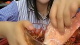 小姐姐花了八百块钱买的大龙虾，老公都要生气了
