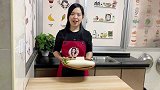 豆腐不要只会红烧了，加1个白萝卜，教你好吃不油腻的做法