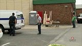 男子被警察释放后作死再次被抓，路人非常的疑惑