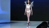 时装秀：国模时尚内衣秀，荧光“翅膀”有创意，淡黄显优雅