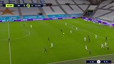第67分钟朗斯球员班扎射门 - 打偏