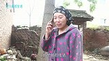 丈夫寄钱给坐月子妻子，回家却看到妈喝鸡汤妻子啃馒头，结局解气