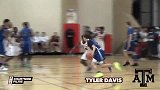 街球-14年-Courtside Films：大中锋华丽逆袭Tyler_Davis夏季全集锦-专题