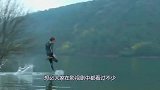 国外牛人发明“漂浮衣”，真的可以在水上行走吗？结果出乎意料