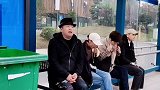 你还敢乱丢垃圾你怕是不知道社会的险恶搞笑