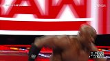 WWE-18年-RAW第1300期：双打赛 凯米二人组VS斯特劳曼&莱斯利-单场