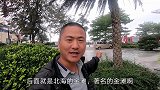北海偶遇自驾游大神，面包车改床车，带着锅碗瓢盆煤气罐自己做饭