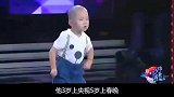 张俊豪5岁登春晚，年入百万成家中“摇钱树”，令人寒嘘的现状！