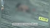 网友高速上遇到“野人小孩”？吃饭爬行有类犬行为，警方回应