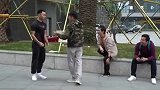小心憋笑憋出内伤！创新健身了解一下 保证你从未见过的训练方法