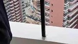 站在外面我都怕掉下去