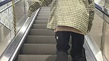 分身定格大片 谢谢这件衣服让我今天被追着搭讪了￼
