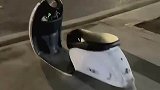 摩托车秒变马桶，这小偷的手艺还真不简单
