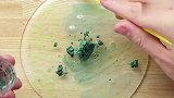 用不同的化妆品给透泰染色，你喜欢那个颜色