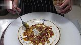 大厨分享“双椒蒸豆腐”家常做法，鲜辣开胃，软嫩可口，下饭一绝