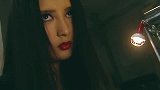 长这么大，没见过这么能打又宠男下属的女上司