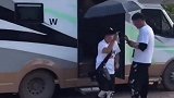 一个靠颜值频繁上热搜的男人，肖战！