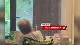 老人养8年的狗被男子踩死！施暴者家属：活该，出来一个打死一个