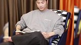 朱梓骁把沙雕刻在骨髓里了吧 潮流自定义 好好的靓仔怎么就在沙雕的路上一去不复返了呢！