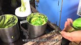 小伙卖“赔本”小吃，果肉不加水直接打，1杯5块，食客：赚了！