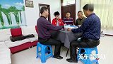 农村短剧：二货误入歧途，小伙使巧计让他认识到错误