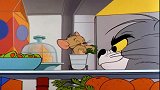 猫和老鼠：杰瑞把冰箱当成超市了，推着小推车选吃的！