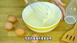鸡蛋这个做法火了，全程手不沾面，3分钟出锅，简单比油条香