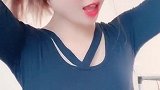美女算不上，但还算顺眼，不信你多看两眼试试